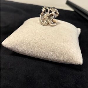 OHM RING - Women's Silver Ring